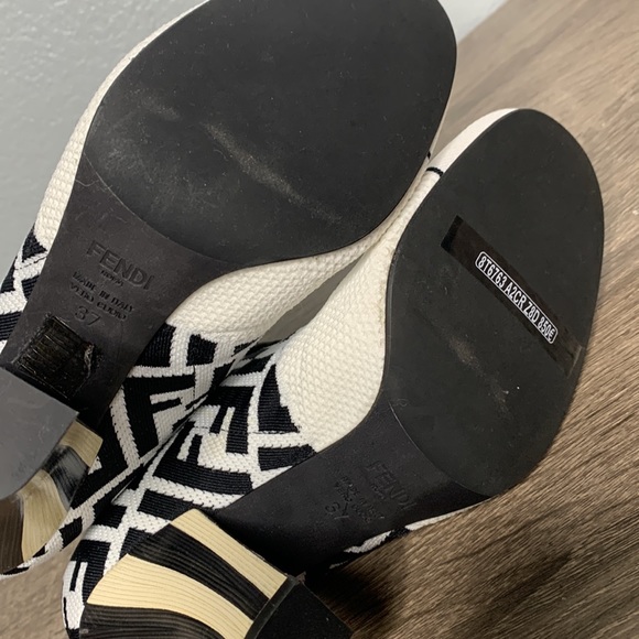 Fendi boots - Picture 5 of 7